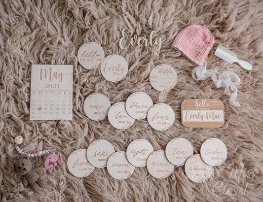 Baby Milestone Monthly Photo Wooden Tags Discs Shower Gift